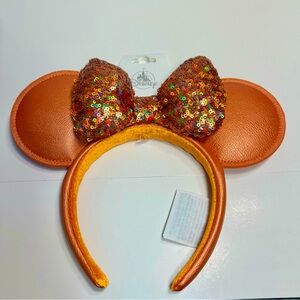 NWT. Disney peach punch sequin ears. Minnie Mouse ears headband